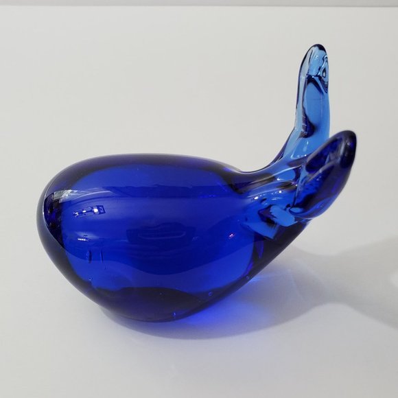 Cobalt Blue Glass Whale Paperweight Blue Art Glass Whale Figure Figurine Decor - Picture 4 of 6